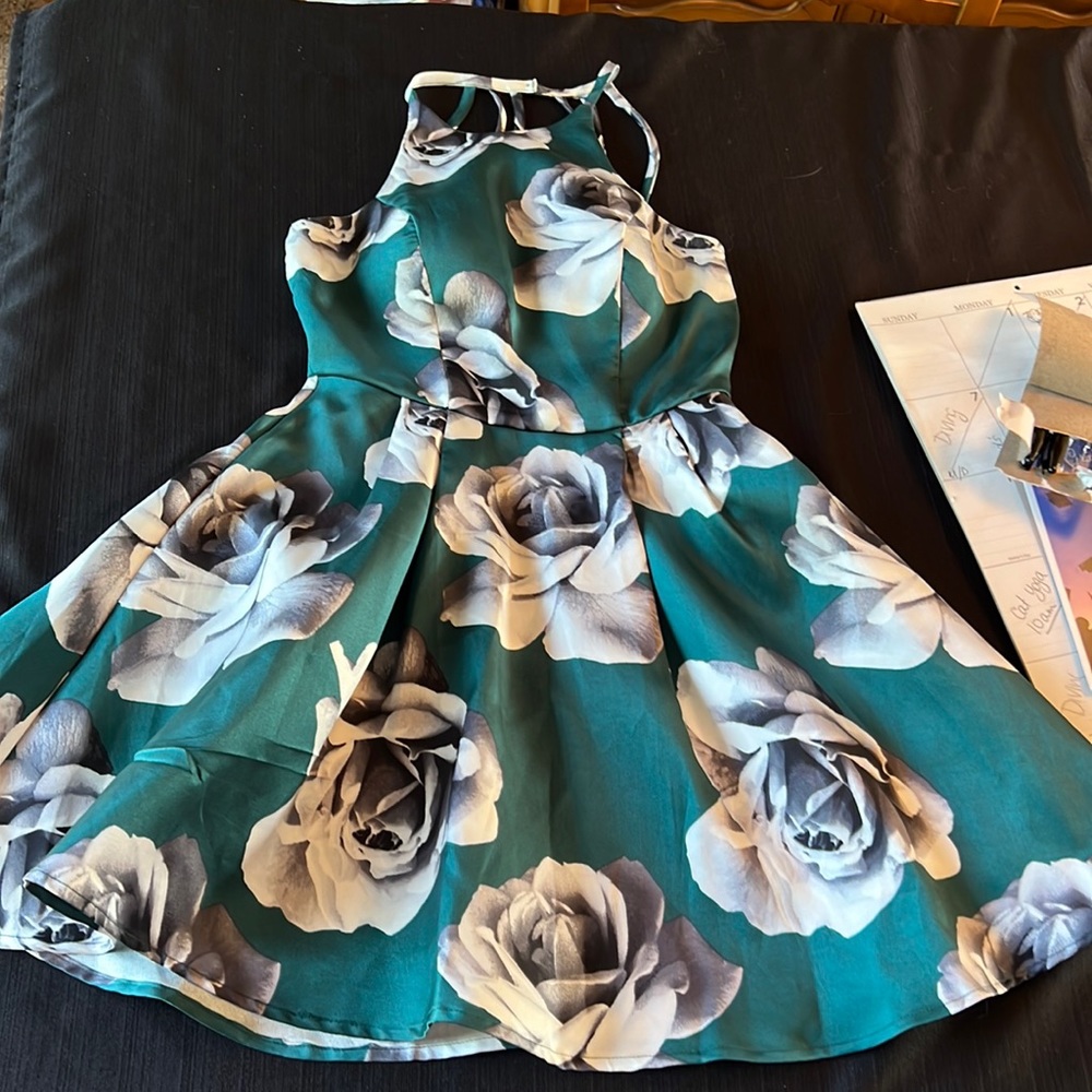 Green floral mini dress